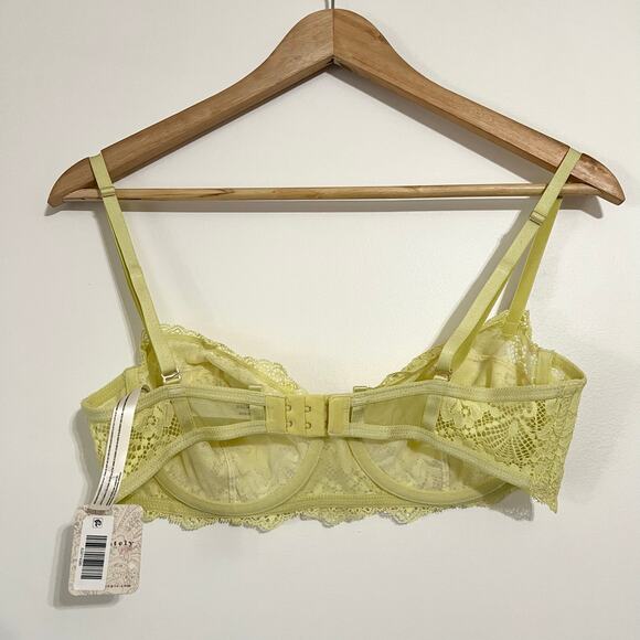 NWT Intimately by Free People Maya Underwire Bra - Picture 4 of 4
